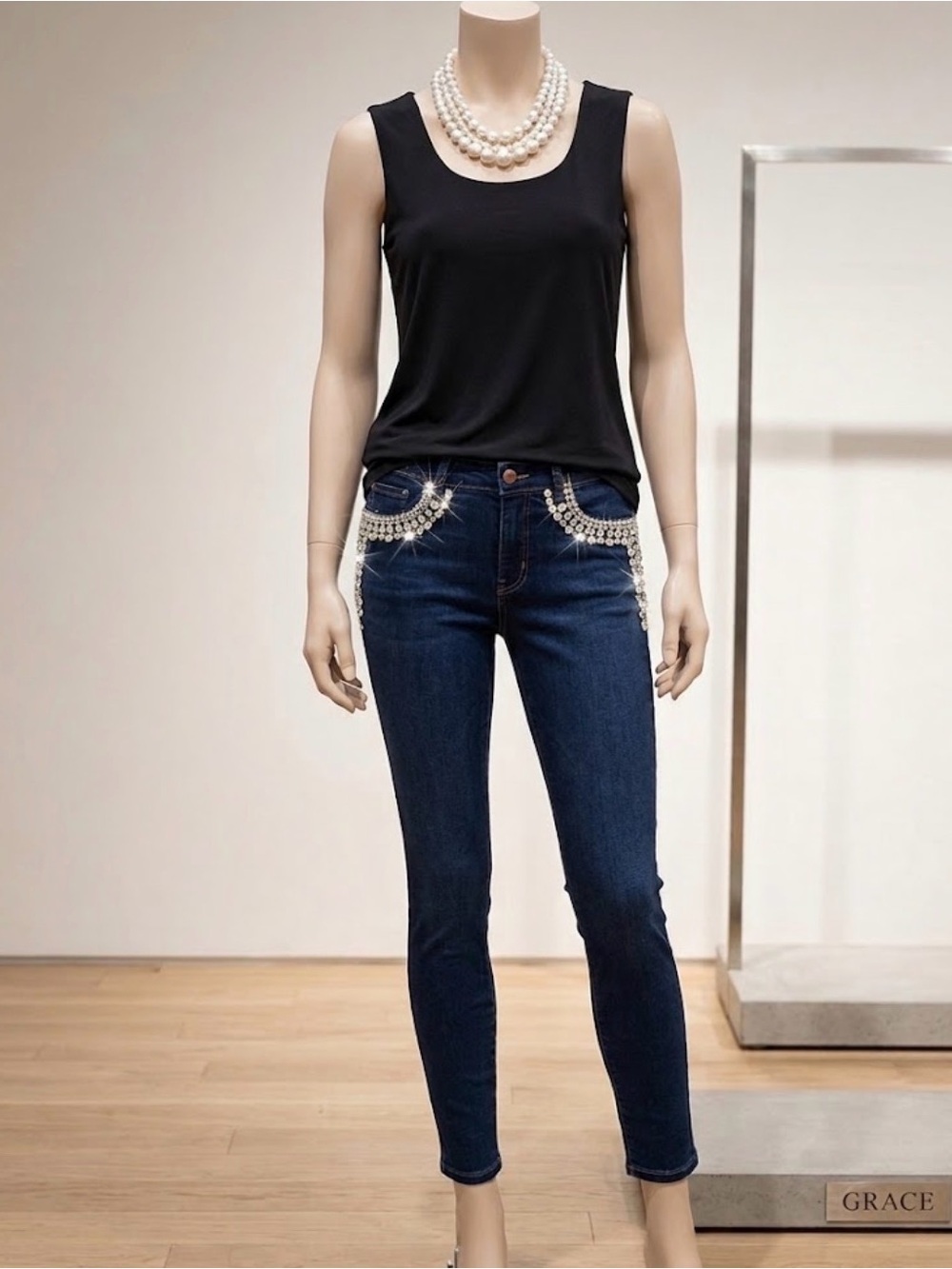 Grace Elements Black Scoop Neck Sleeveless Tank